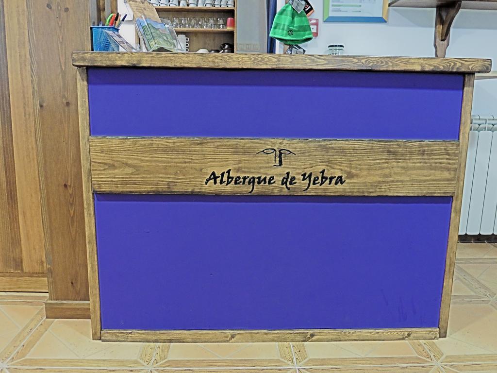 Albergue De Yebra Yebra de Basa ภายนอก รูปภาพ