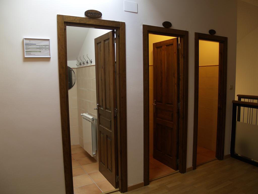 Albergue De Yebra Yebra de Basa ห้อง รูปภาพ