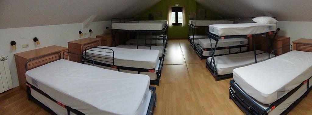 Albergue De Yebra Yebra de Basa ภายนอก รูปภาพ